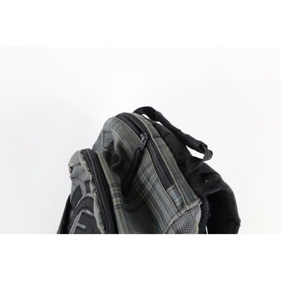 Vintage Element Skateboards Distressed Spell Out Big Logo Backpack Book Bag - Picture 6 of 16